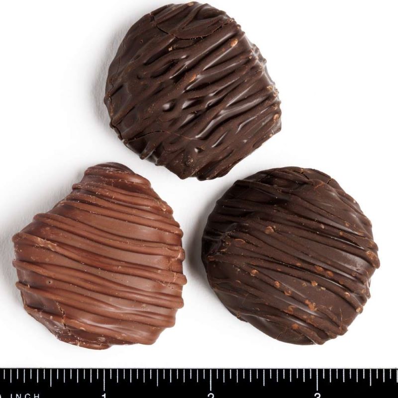 Peanut Butter & Caramel Filled Chocolate Pretzel Gift Box - Image 3